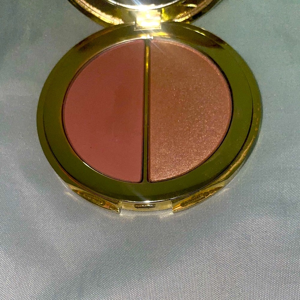 TARTE BLUSH + HIGHLIGHT DUO